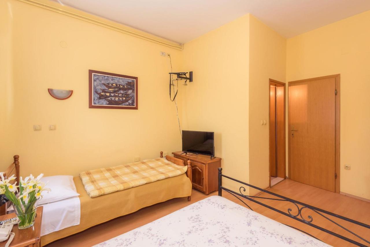 Bed and Breakfast Djudja I Mate Вид Экстерьер фото